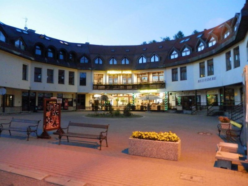 Mona Harrachov Rooms & Apartments