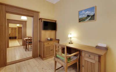 Karlova 25 Apartments 