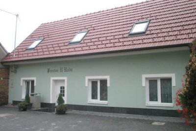 Hustopečský sklípek a penzion U Radů