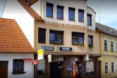 Penzion a restaurace U Třeboňského kola