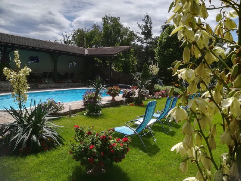 ROYAL GARDEN APARTMENTS  Vranovská přehrada