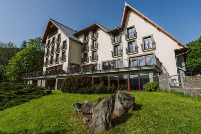 Beltine Forest hotel