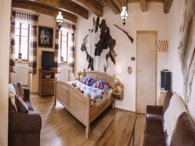 COUNTRY SALOON Beňovy STEAK - RESTAURANT - PENZION