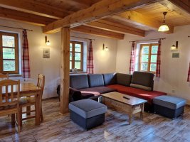 Chalupa pod strání