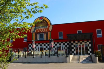 Jukebox Hotel