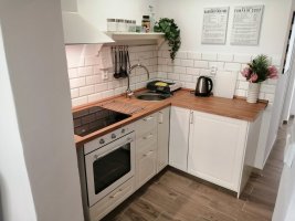 Galaxy Apartments, Rooms & Studios