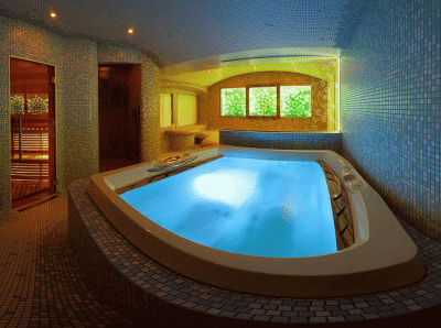 Zámecký Hotel Zlatý Orel