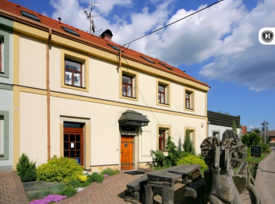 Restaurace a penzion Kovárna