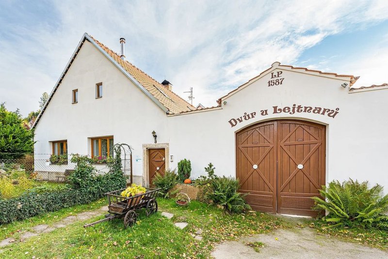 Penzion Dvůr u Lejtnarů