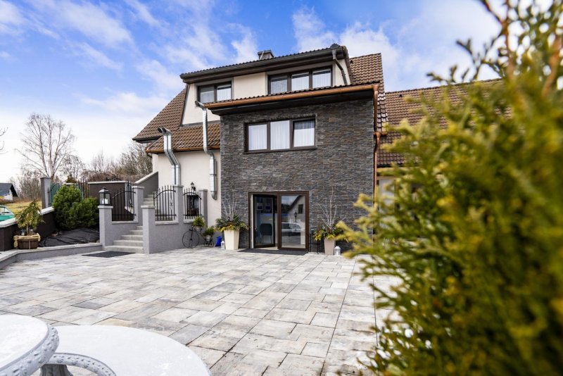 Villa May Way