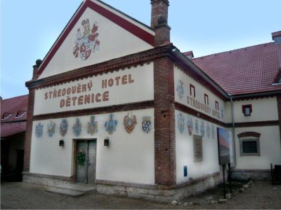 Zámecký Resort Dětenice