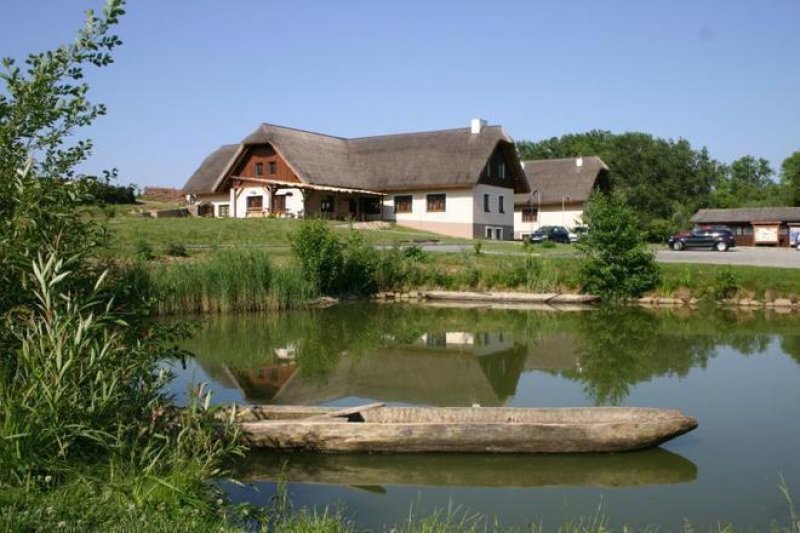 Hotel  Skanzen