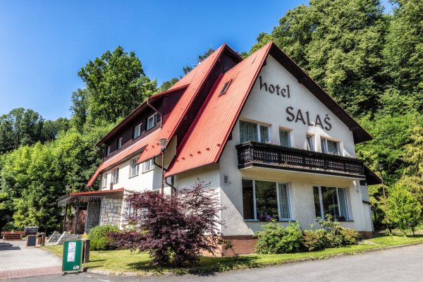 Hotel Salaš